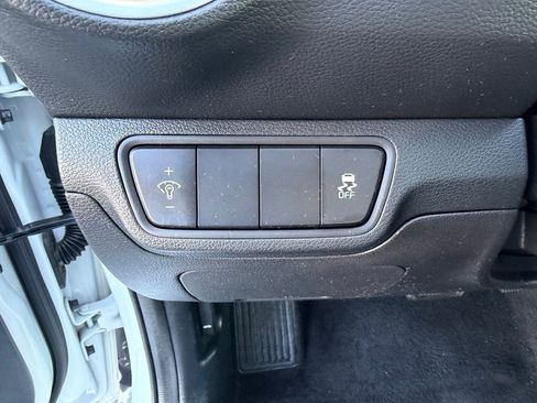 Used 2024 Kia Forte LXS image 18