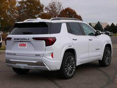 New 2026 GMC Terrain Denali w/ LPO, Black Badging Package