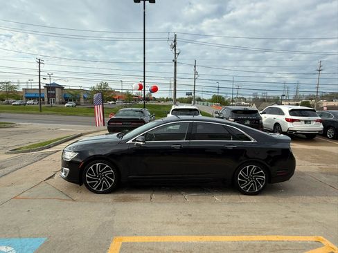 Used 2020 Lincoln MKZ AWD w/ Convenience Package image 7