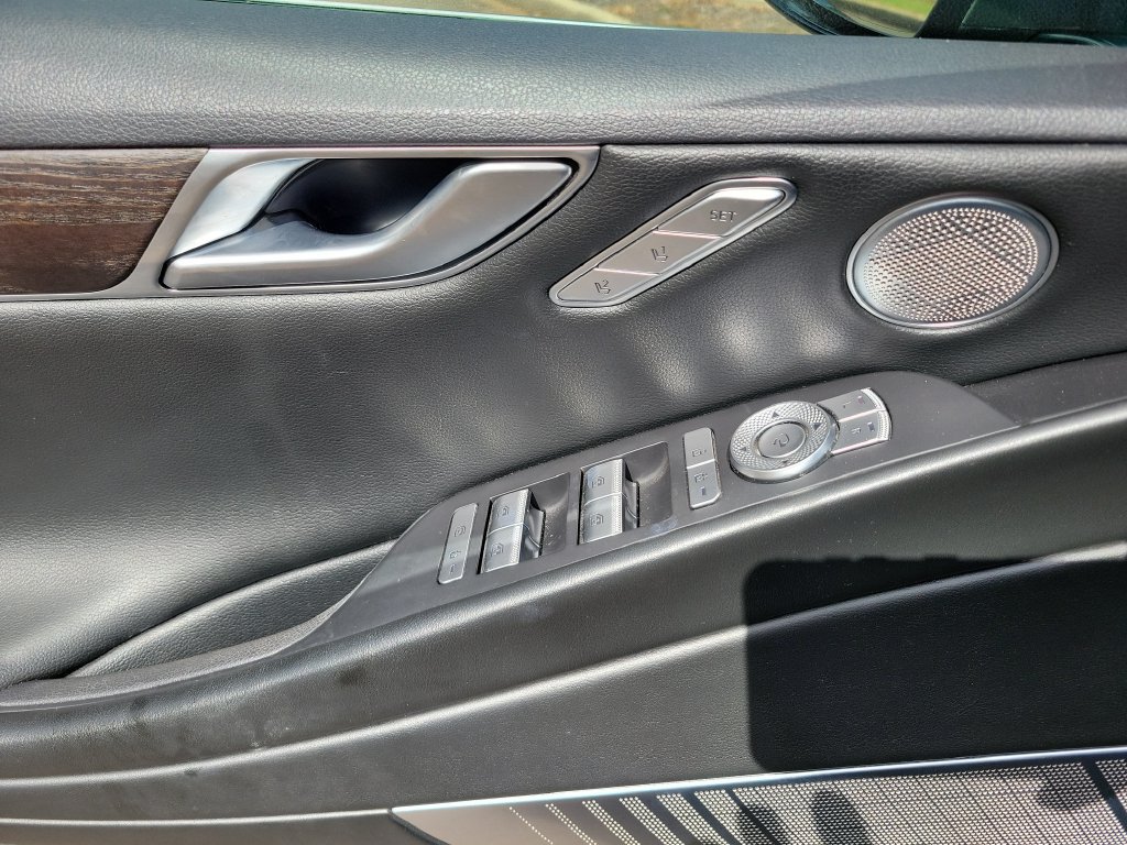 Used 2022 Genesis G80 2.5T w/ Prestige Package AWD/4WD image 30