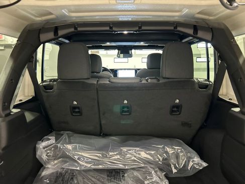 New 2026 Jeep Wrangler Sport S image 34