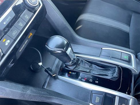 Used 2021 Honda Civic Sport image 16