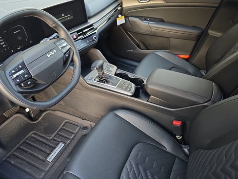 New 2026 Kia Sportage X-Line w/ X-Line Technology Package image 6