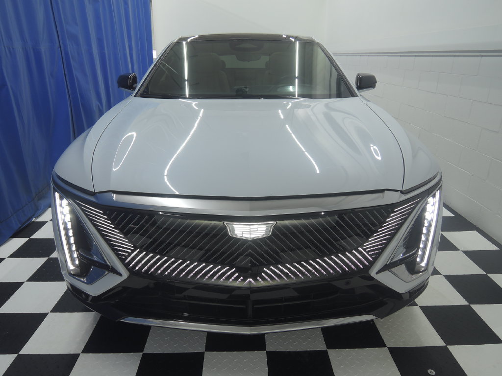 Used 2026 Cadillac Lyriq Signature Luxury w/ Nappa Leather Package AWD/4WD image 11