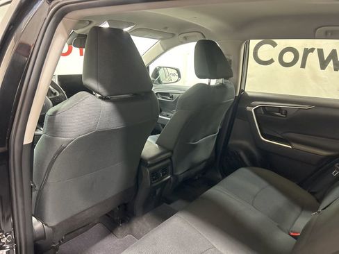 Used 2023 Toyota RAV4 LE image 21