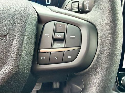 New 2026 Ford Ranger Lariat w/ Black Appearance Package AWD/4WD image 13