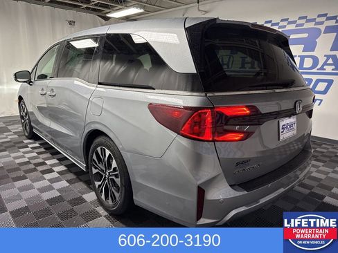 New 2026 Honda Odyssey Elite image 13