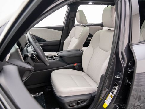 Used 2025 Lexus TX 350 AWD image 15