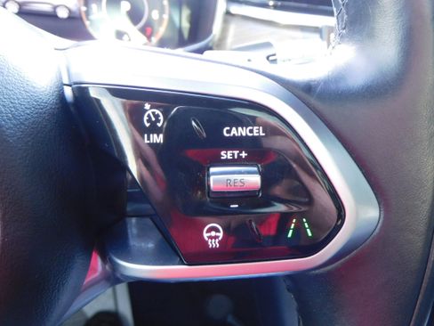 Used 2021 Jaguar F-PACE S image 18