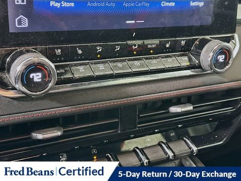 Used 2023 Chevrolet Colorado Z71 w/ Z71 Convenience Package 2 image 17