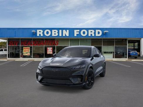 New 2025 Ford Mustang Mach-E GT image 2