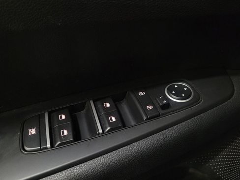 Used 2024 Kia Forte LXS FWD image 27