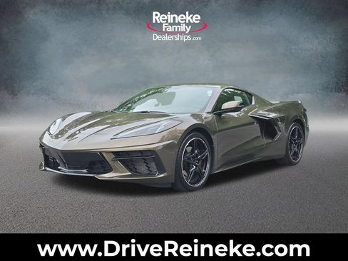 Used 2021 Chevrolet Corvette Stingray Coupe w/ 1LT RWD image 1