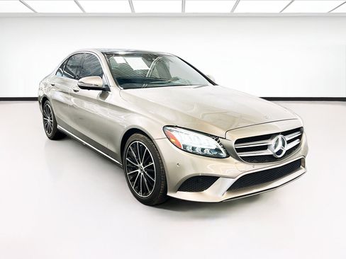 Used 2021 Mercedes-Benz C 300 Sedan image 2