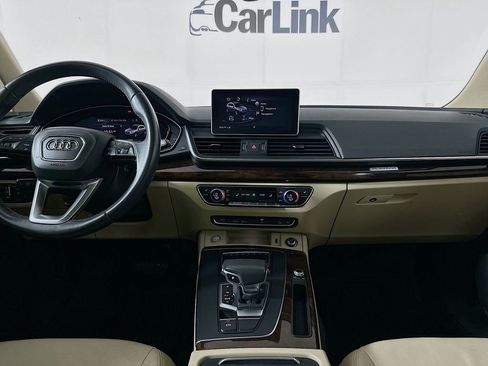Used 2018 Audi Q5 Prestige w/ Premium Plus Package AWD/4WD image 29