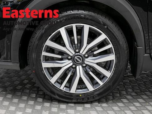 Used 2023 Nissan Kicks SV FWD image 31