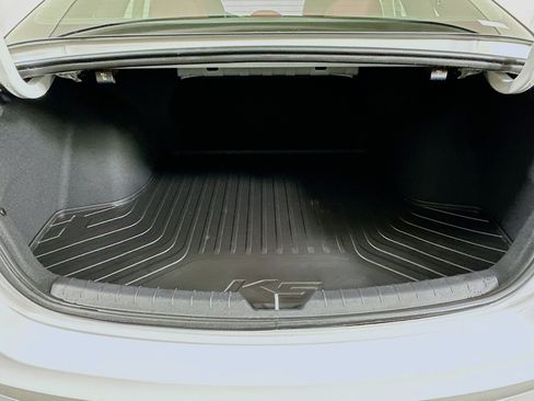 Used 2024 Kia K5 GT-Line image 28