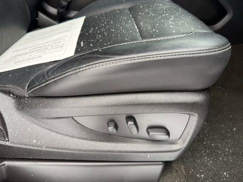 Used 2018 GMC Yukon SLT image 28