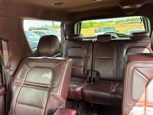 Used 2018 Lincoln Navigator L Black Label AWD/4WD image 15
