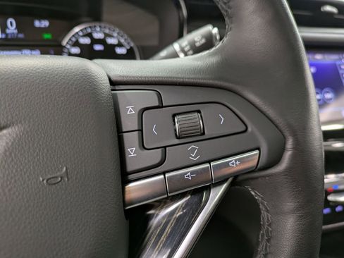 Used 2020 Cadillac XT6 Premium Luxury AWD/4WD image 31