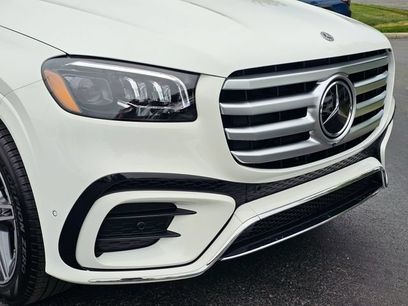 New 2026 Mercedes-Benz GLS 450 4MATIC