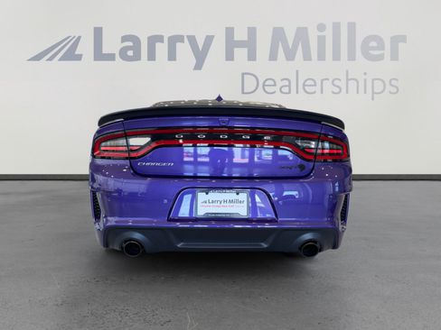 Used 2023 Dodge Charger SRT Hellcat w/ Harman/Kardon Audio Group RWD image 4