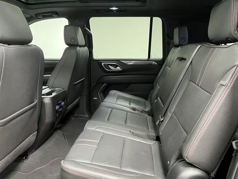 Used 2024 Chevrolet Suburban RST AWD/4WD image 45