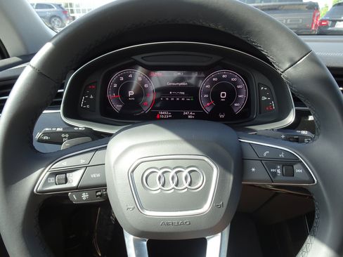 Certified 2023 Audi Q7 2.0T Premium w/ Convenience Package AWD/4WD image 15