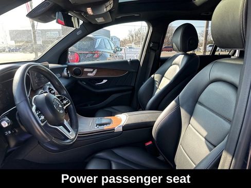 Used 2022 Mercedes-Benz GLC 300 GLC 300 image 16