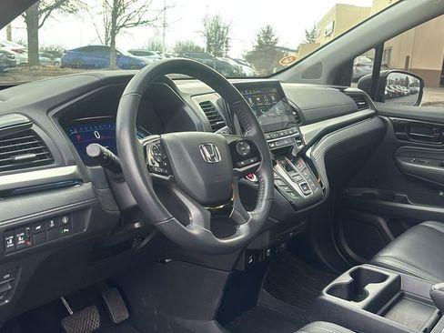 Used 2024 Honda Odyssey Touring image 27