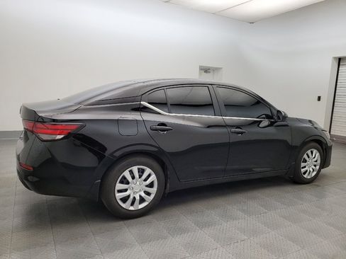 Used 2024 Nissan Sentra S image 10
