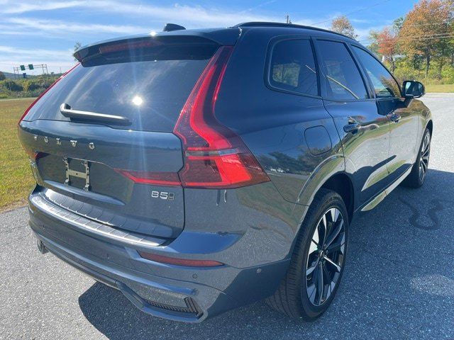 Used 2026 Volvo XC60 B5 Plus AWD/4WD image 6