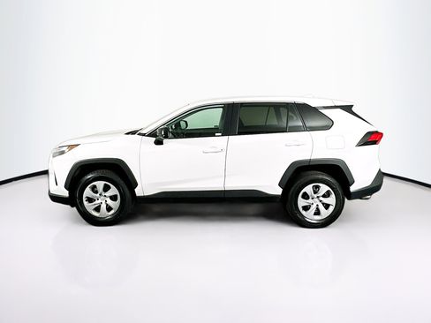 Used 2024 Toyota RAV4 LE image 4