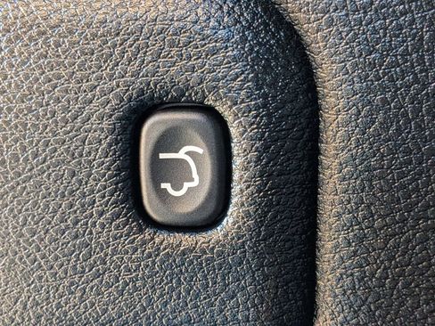 Certified 2025 Dodge Durango GT image 9