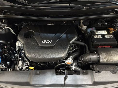Used 2014 Hyundai Accent SE FWD image 36