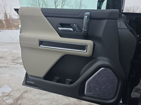 New 2026 GMC Hummer EV SUV AWD/4WD image 28