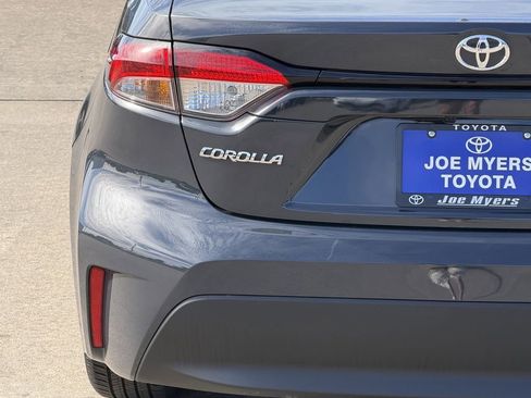 Used 2026 Toyota Corolla LE FWD image 10