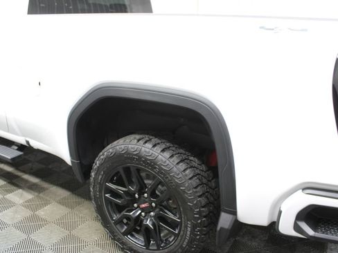 Used 2025 GMC Sierra 1500 Pro w/ Graphite Edition AWD/4WD image 39