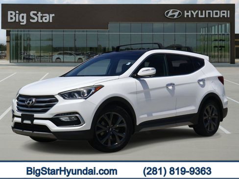 Used 2018 Hyundai Santa Fe Sport FWD image 1