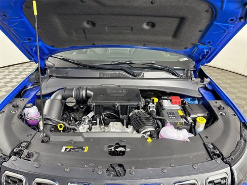 New 2026 Jeep Compass Latitude image 22