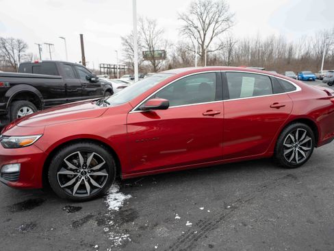 Used 2021 Chevrolet Malibu RS image 3