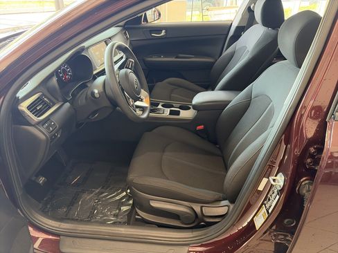 Used 2020 Kia Optima LX image 15