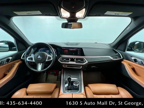 Used 2022 BMW X5 xDrive40i w/ M Sport Package image 9