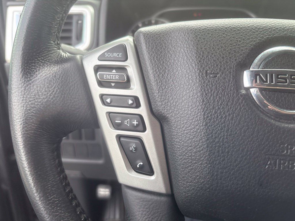 Used 2021 Nissan Titan SV w/ SV Convenience Package AWD/4WD image 22
