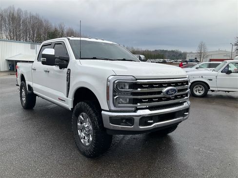 Used 2024 Ford F350 King Ranch w/ Chrome Package image 3