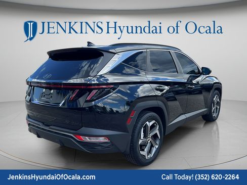 Certified 2024 Hyundai Tucson SEL w/ Convenience Package FWD image 3
