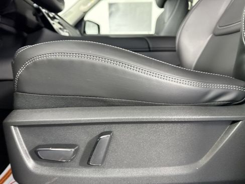 New 2026 Nissan Armada SV image 19