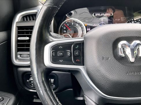 Used 2019 RAM 1500 Big Horn AWD/4WD image 24