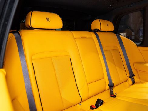 Used 2026 Rolls-Royce Cullinan AWD/4WD image 12