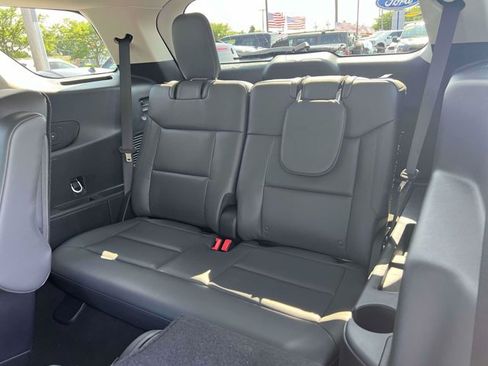 Used 2026 Ford Explorer Active w/ Active Comfort Package AWD/4WD image 20